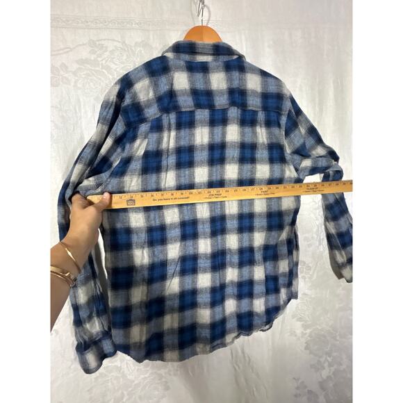 Coleman Flannel Button Up XL Blue White Plaid Long Sleeve - Picture 10 of 11